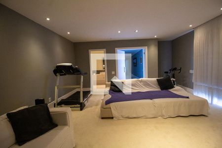 Casa à venda com 900m², 3 quartos e 4 vagasSala de TV