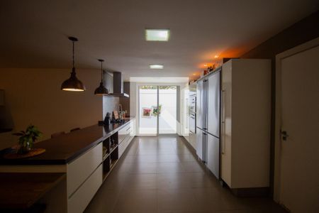 Casa à venda com 900m², 3 quartos e 4 vagasCozinha