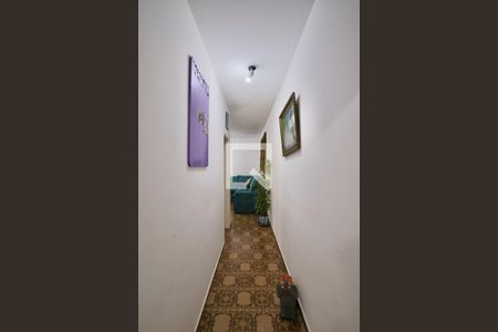 Casa para alugar com 450m², 3 quartos e sem vaga Casa para alugar com 450m², 3 quartos e sem vagaCorredor