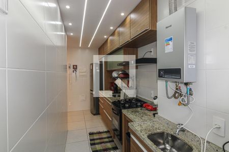Apartamento à venda com 83m², 3 quartos e 1 vaga Apartamento à venda com 83m², 3 quartos e 1 vagaCozinha e Área de Serviço