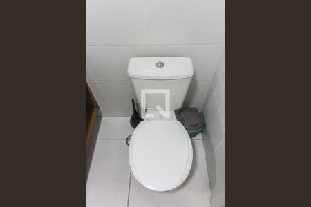 Apartamento à venda com 83m², 3 quartos e 1 vaga Apartamento à venda com 83m², 3 quartos e 1 vagaBanheiro Social