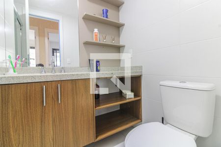 Apartamento à venda com 83m², 3 quartos e 1 vaga Apartamento à venda com 83m², 3 quartos e 1 vagaBanheiro Social