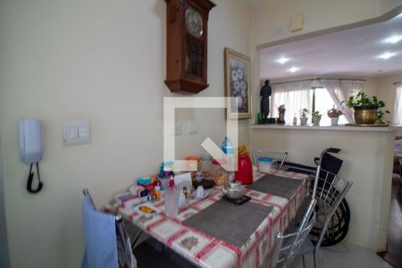 Apartamento à venda com 100m², 3 quartos e 2 vagasCopa