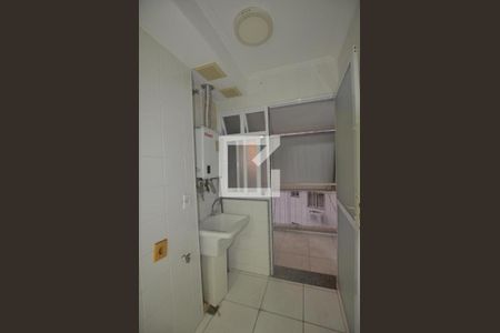 Apartamento à venda com 64m², 2 quartos e 1 vagaÁrea de Serviço
