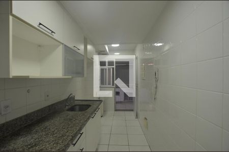 Apartamento à venda com 64m², 2 quartos e 1 vagaCozinha