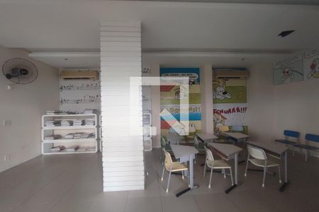 Apartamento à venda com 77m², 3 quartos e 1 vagaÁrea comum