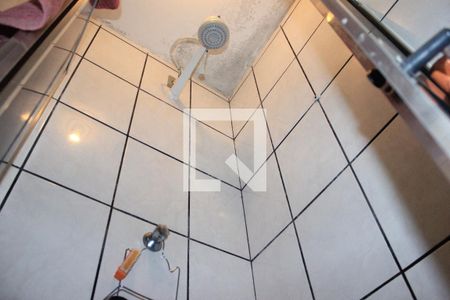 Casa à venda com 128m², 3 quartos e 2 vagasBanheiro da suíte