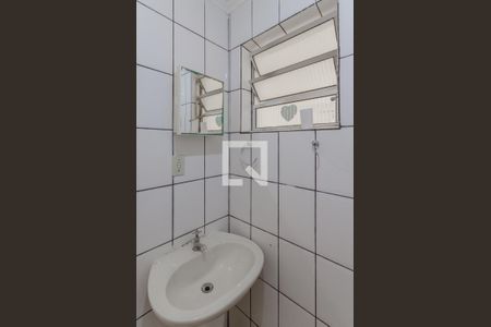 Banheiro de casa para alugar com 1 quarto, 25m² em Ipiranga, São Paulo