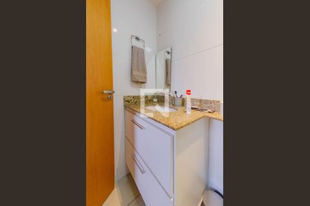 Apartamento à venda com 90m², 3 quartos e 2 vagasBanheiro suíte