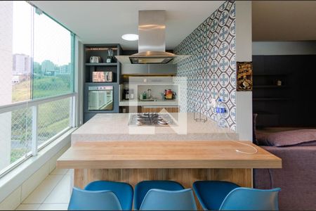 Apartamento à venda com 90m², 3 quartos e 2 vagasCozinha