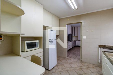 Casa à venda com 500m², 4 quartos e 5 vagasCozinha