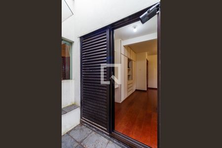 Casa à venda com 500m², 4 quartos e 5 vagasQuarto 4