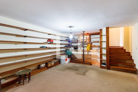 Casa à venda com 500m², 4 quartos e 5 vagasDespensa