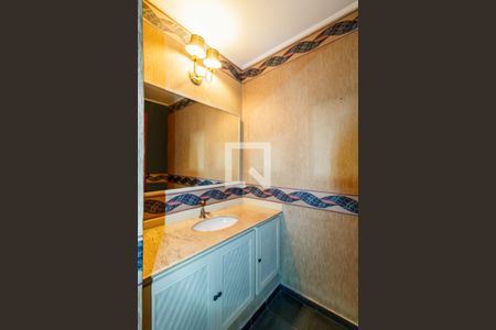 Casa à venda com 500m², 4 quartos e 5 vagasBanheiro Social