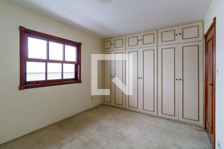 Casa à venda com 500m², 4 quartos e 5 vagasQuarto 2