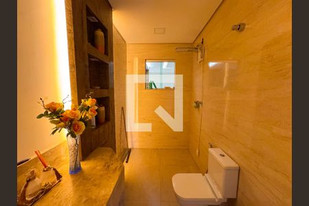 Casa à venda com 300m², 3 quartos e 2 vagasBanheiro