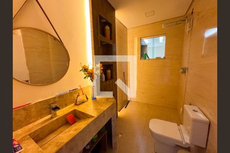 Casa à venda com 300m², 3 quartos e 2 vagasBanheiro