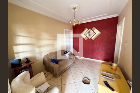 Casa à venda com 300m², 3 quartos e 2 vagasEdícula - Sala