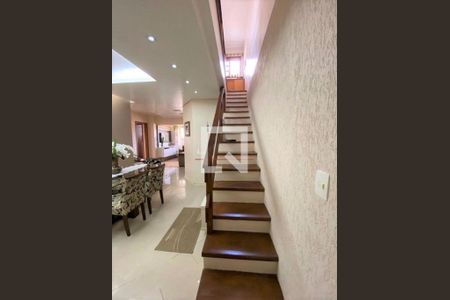 Apartamento à venda com 158m², 3 quartos e 2 vagas