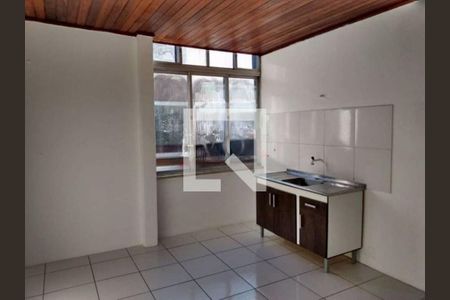 Apartamento à venda com 2 quartos, 66m² em Petrópolis, Porto Alegre