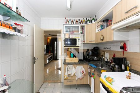 Apartamento à venda com 95m², 3 quartos e 2 vagasCozinha