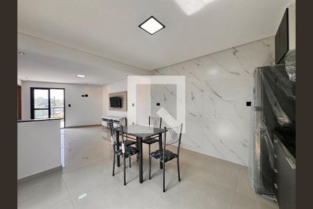 Casa à venda com 130m², 2 quartos e 4 vagas Casa à venda com 130m², 2 quartos e 4 vagasCozinha
