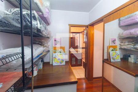 Casa à venda com 275m², 4 quartos e 3 vagasCloset da suíte