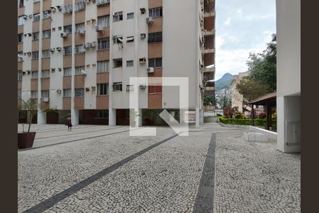 Apartamento à venda com 127m², 3 quartos e 2 vagasÁrea comum - Playground