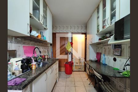 Apartamento à venda com 127m², 3 quartos e 2 vagasCozinha