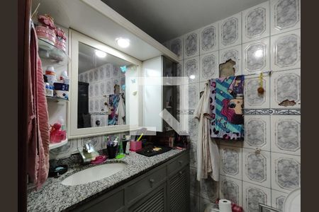 Apartamento à venda com 127m², 3 quartos e 2 vagasBanheiro da Suíte