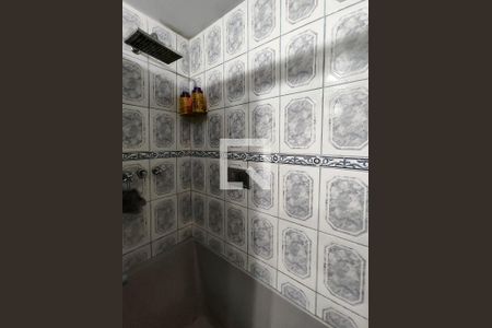 Apartamento à venda com 127m², 3 quartos e 2 vagasBanheiro da Suíte