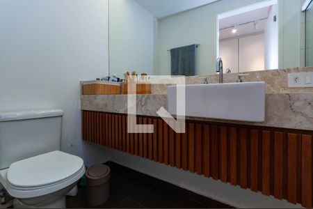 Apartamento à venda com 100m², 2 quartos e 1 vagaBanheiro do quarto 1 Suíte