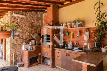 Casa à venda com 594m², 3 quartos e 8 vagasÁrea externa 