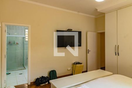 Casa à venda com 594m², 3 quartos e 8 vagasQuarto