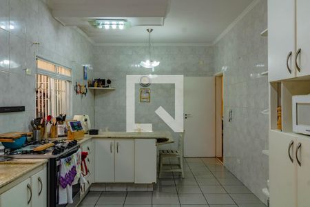 Casa à venda com 594m², 3 quartos e 8 vagasCozinha