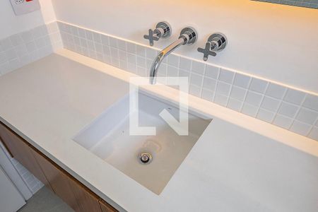 Apartamento para alugar com 84m², 1 quarto e 1 vagaSuíte - Banheiro