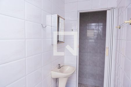 Casa à venda com 180m², 3 quartos e 1 vagaBanheiro