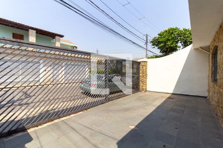 Casa à venda com 150m², 3 quartos e 2 vagasGaragem