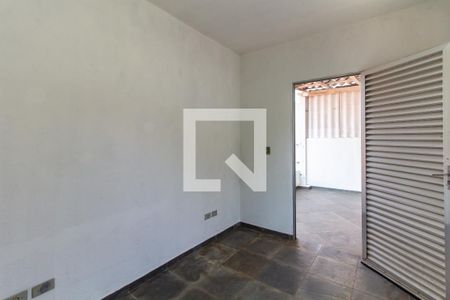 Casa à venda com 150m², 3 quartos e 2 vagasQuarto edícula