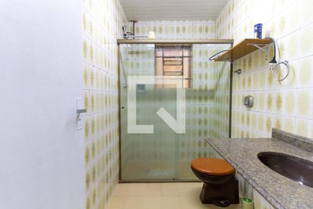 Casa à venda com 150m², 3 quartos e 2 vagasBanheiro da Suíte