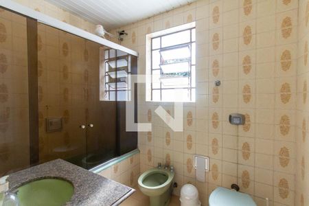 Casa à venda com 150m², 3 quartos e 2 vagasBanheiro Social