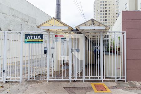 Apartamento à venda com 70m², 2 quartos e 1 vaga Apartamento à venda com 70m², 2 quartos e 1 vagaFachada