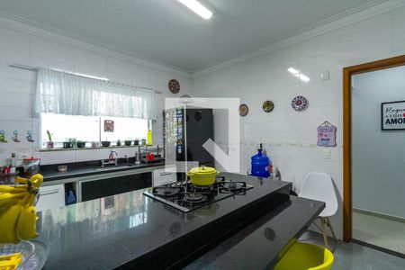 Casa para alugar com 325m², 3 quartos e 6 vagasCozinha