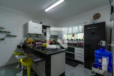 Casa para alugar com 325m², 3 quartos e 6 vagasCozinha