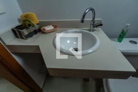 Casa para alugar com 325m², 3 quartos e 6 vagasLavabo