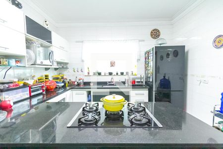 Casa para alugar com 325m², 3 quartos e 6 vagasCozinha