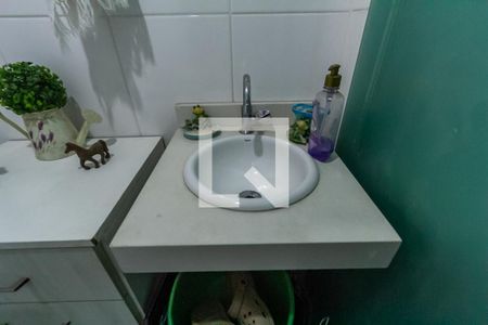 Casa para alugar com 325m², 3 quartos e 6 vagasBanheiro de Serviço