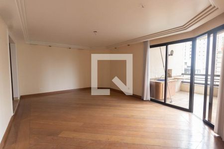 Apartamento à venda com 300m², 4 quartos e 4 vagas Apartamento à venda com 300m², 4 quartos e 4 vagasSala