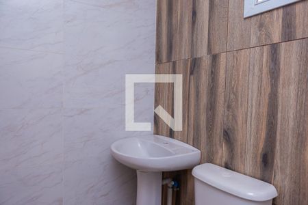 Apartamento para alugar com 43m², 2 quartos e sem vaga Apartamento para alugar com 43m², 2 quartos e sem vagaBanheiro