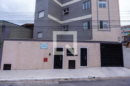 Apartamento para alugar com 43m², 2 quartos e sem vaga Apartamento para alugar com 43m², 2 quartos e sem vagaFachada